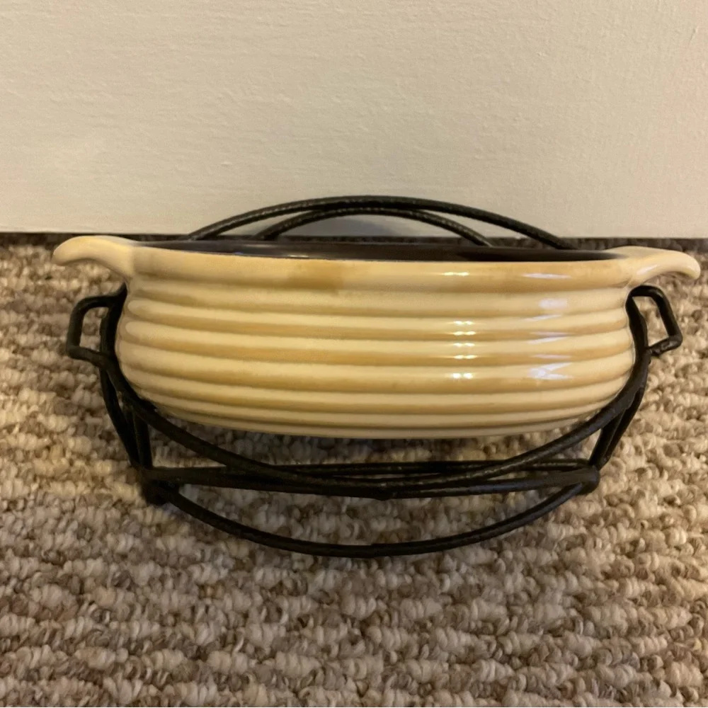 Tastefully Simple nwot tastefully